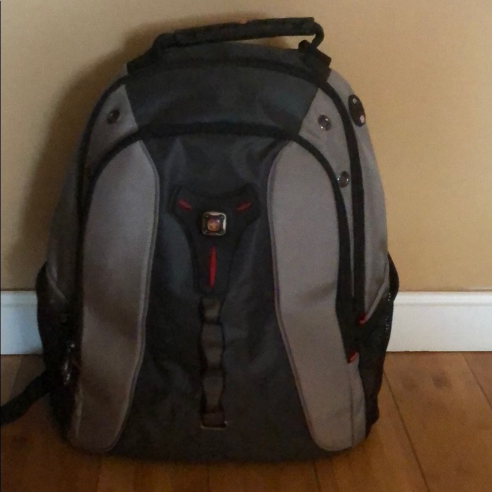 Swiss gear backpack 🎒